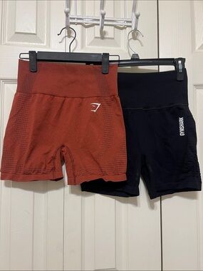 Gymshark Women's High-Waist Seamless Bike Shorts - Rust & Black
